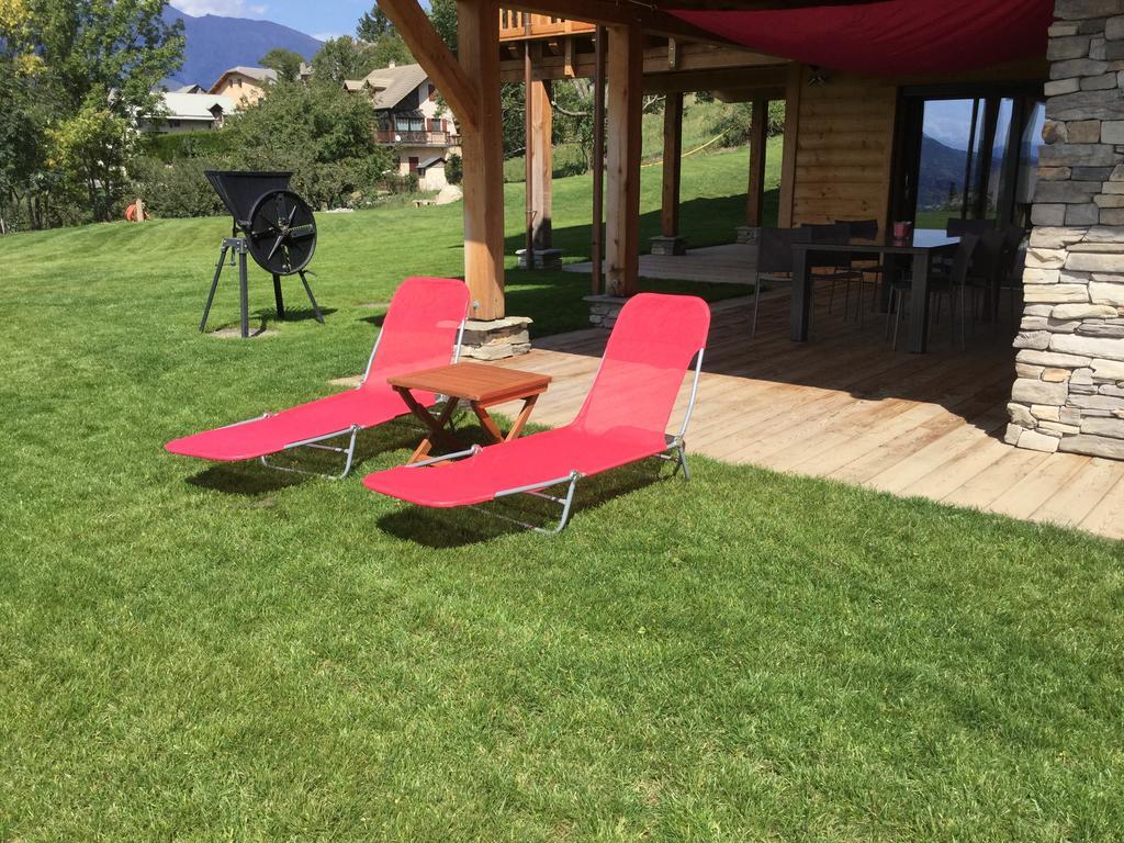 奥廖尔住宿加早餐旅馆 Saint-André-dʼEmbrun 外观 照片