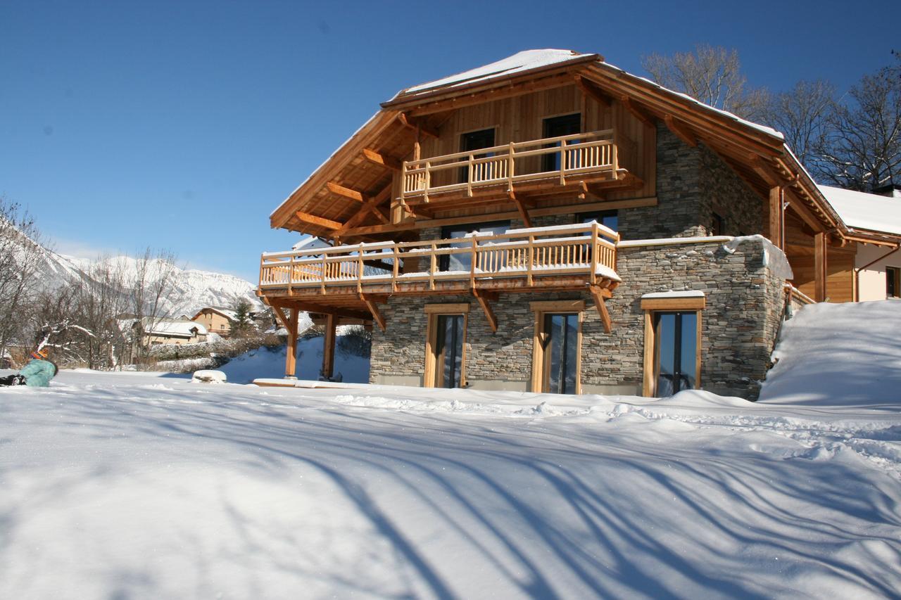 奥廖尔住宿加早餐旅馆 Saint-André-dʼEmbrun 外观 照片